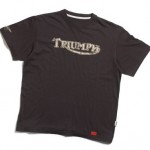 La McQueen t-shirt della Triumph per entrare nel mito